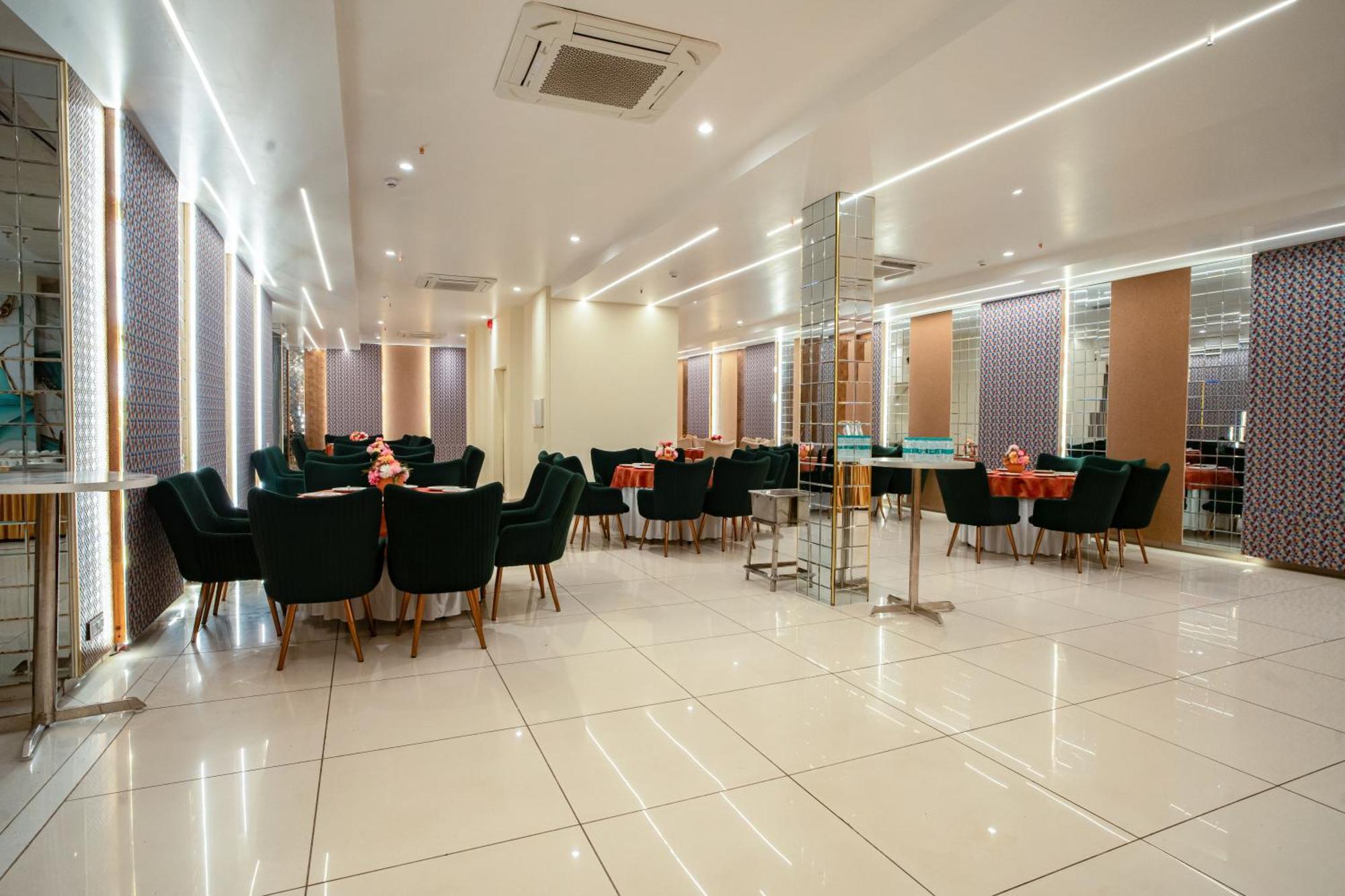 Mohali Acr Luxury Hotel מראה חיצוני תמונה