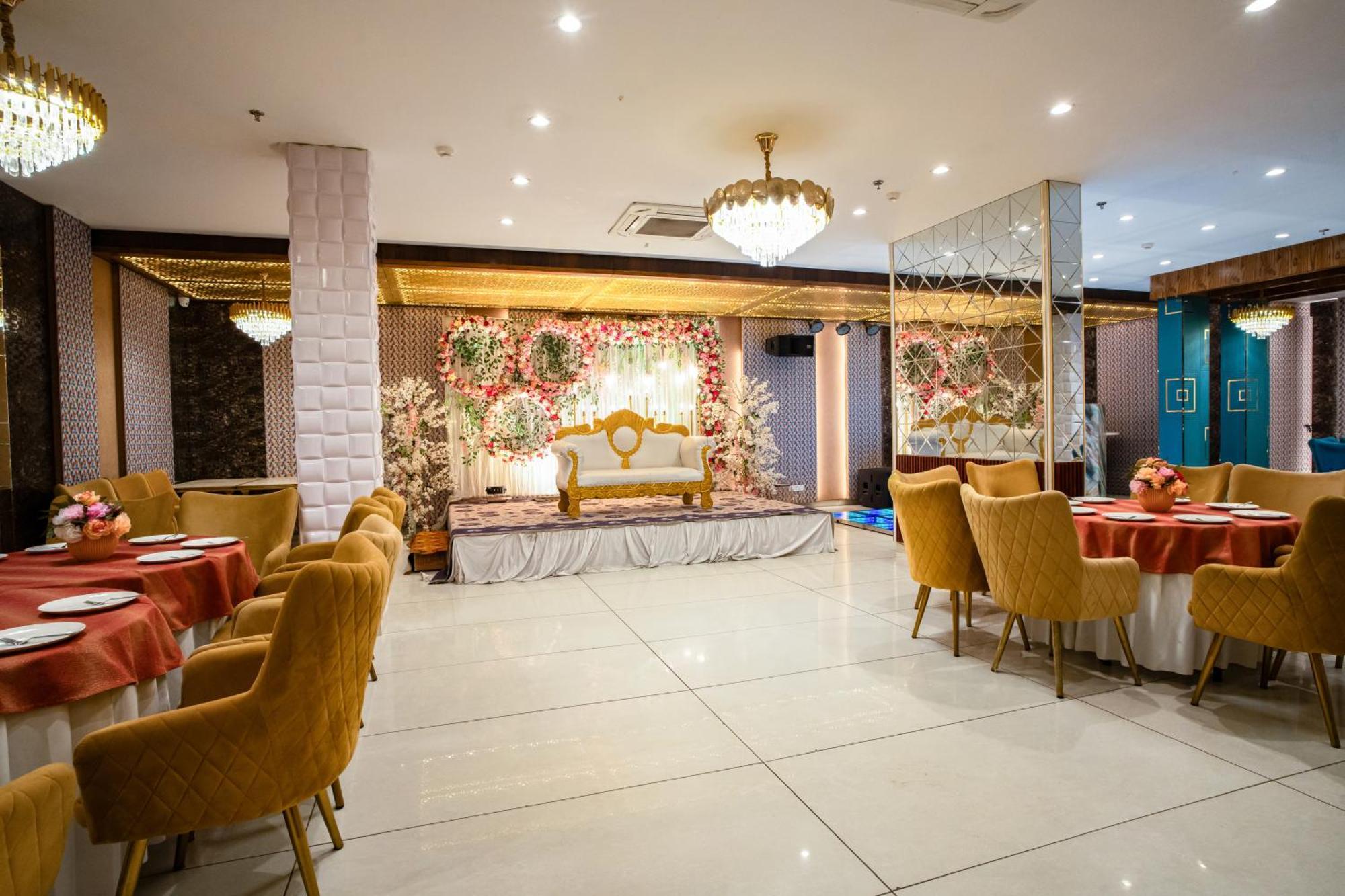 Mohali Acr Luxury Hotel מראה חיצוני תמונה