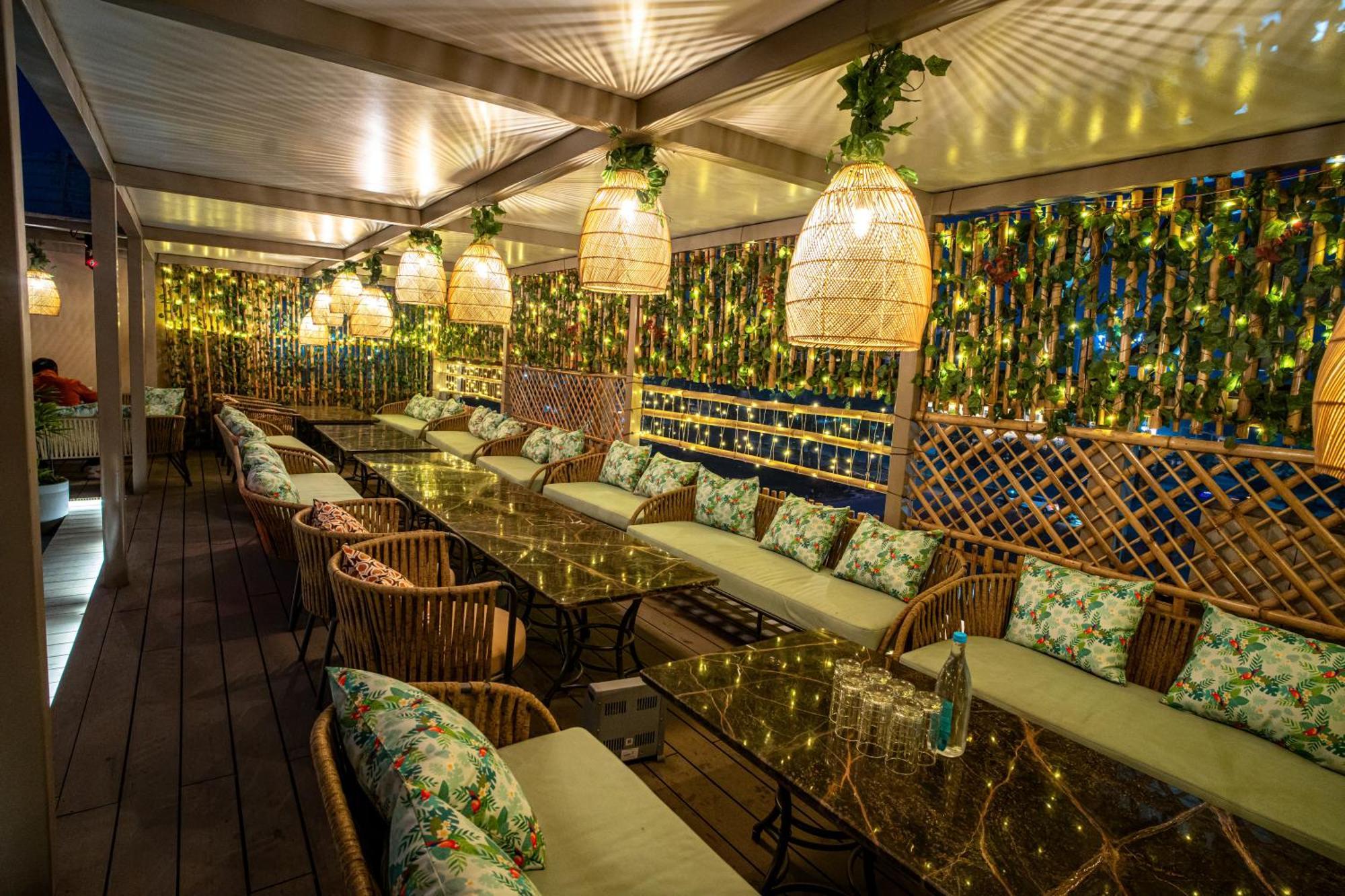 Mohali Acr Luxury Hotel מראה חיצוני תמונה