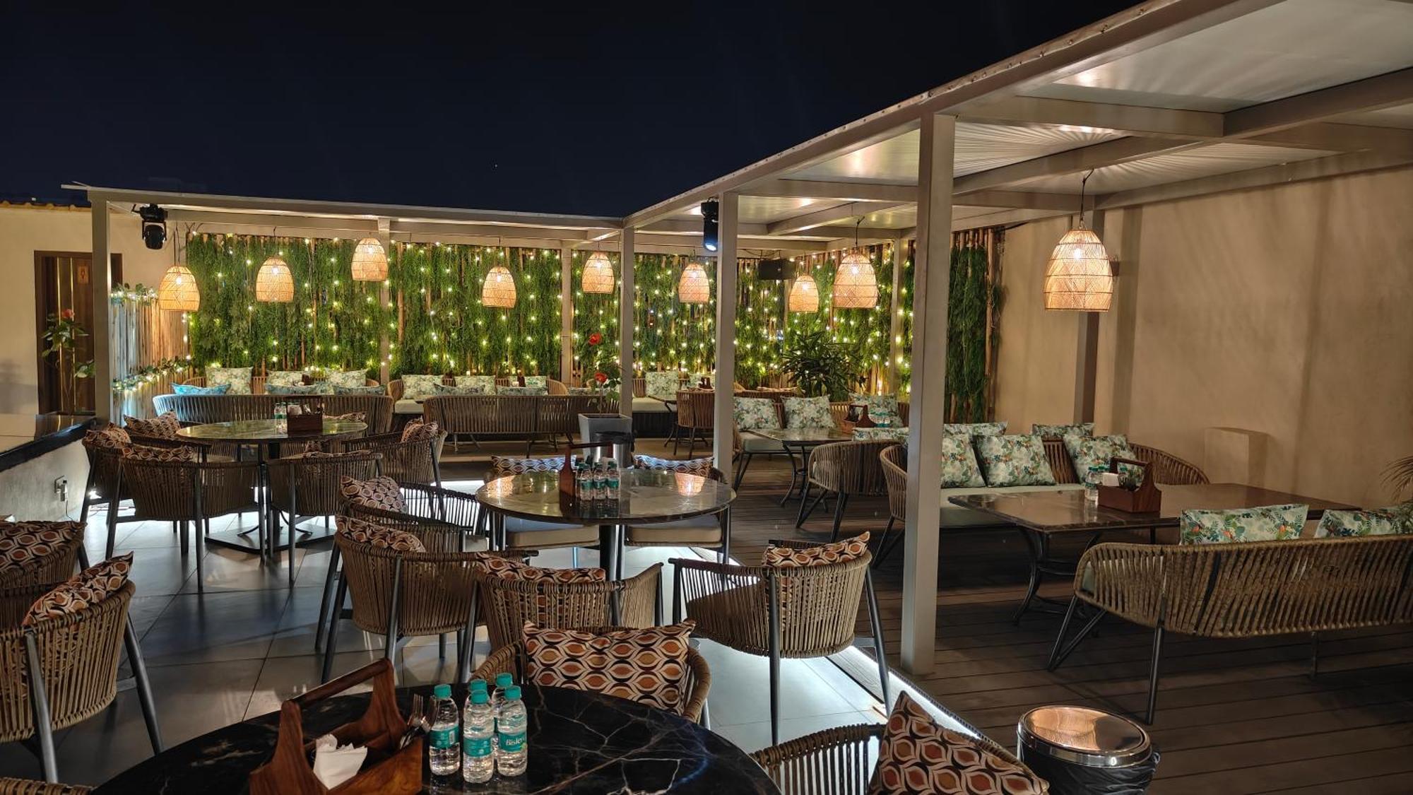 Mohali Acr Luxury Hotel מראה חיצוני תמונה