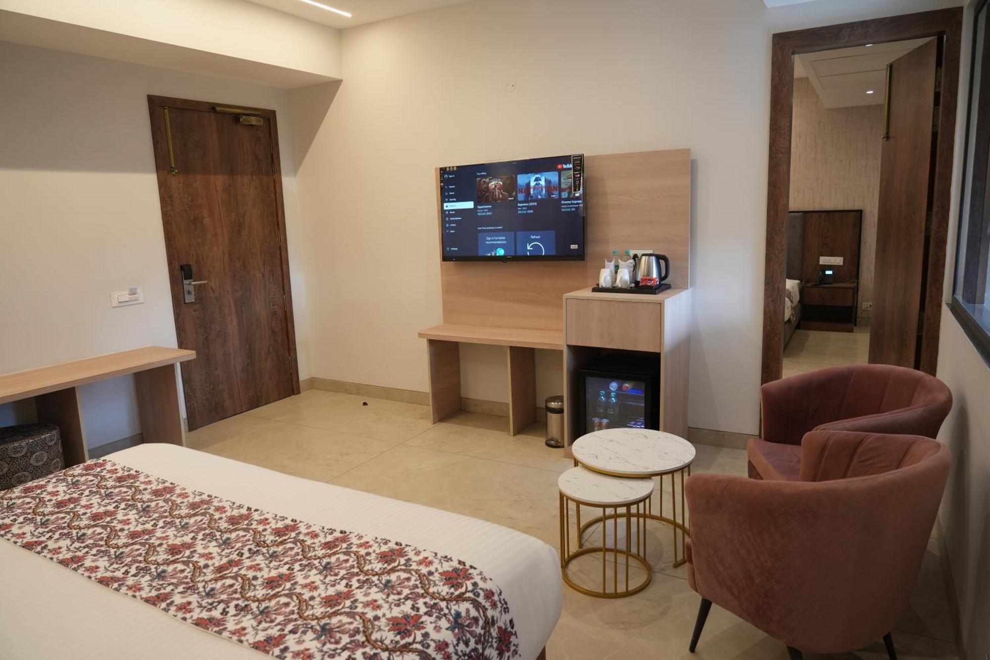 Mohali Acr Luxury Hotel מראה חיצוני תמונה