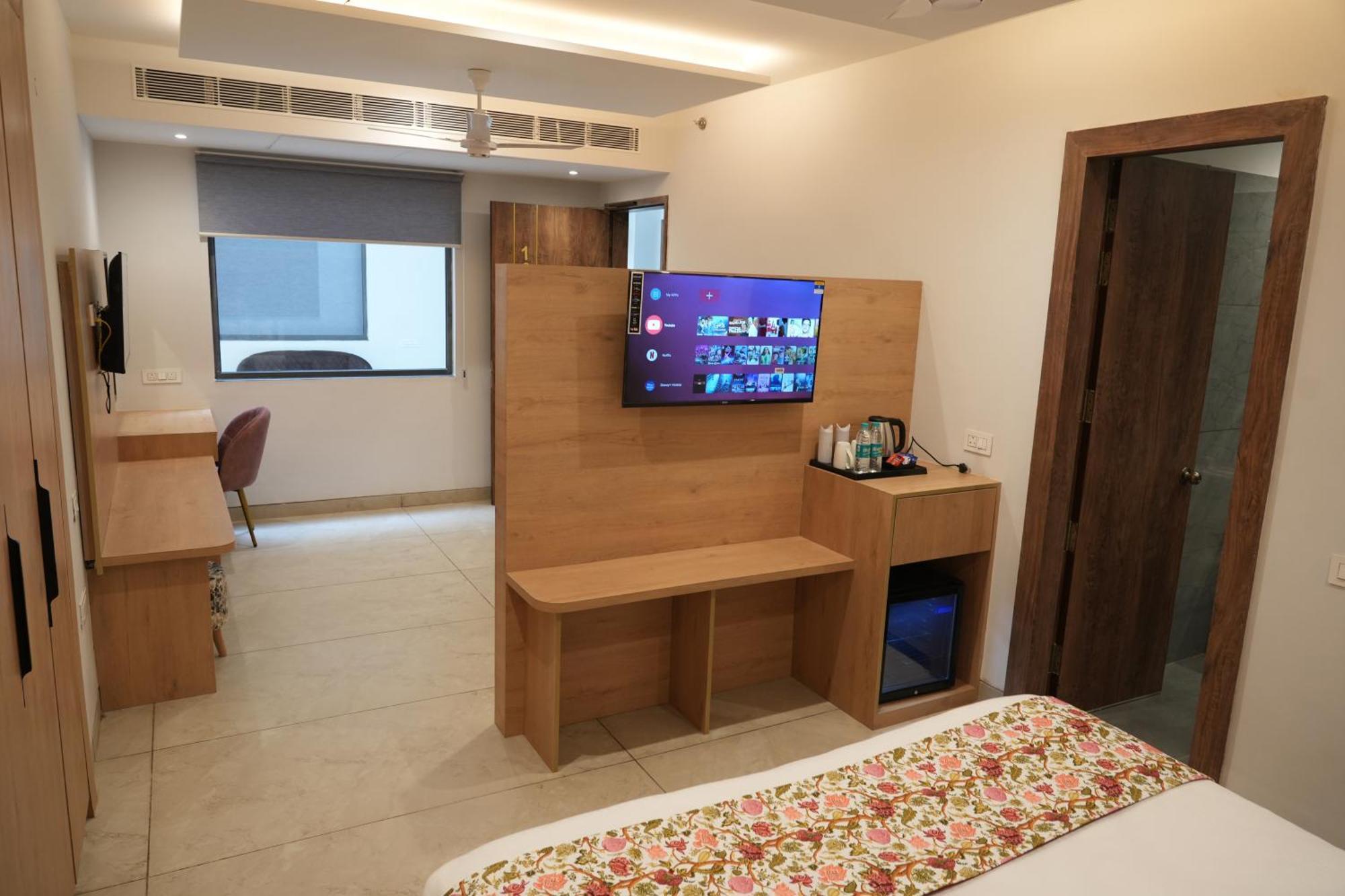 Mohali Acr Luxury Hotel מראה חיצוני תמונה