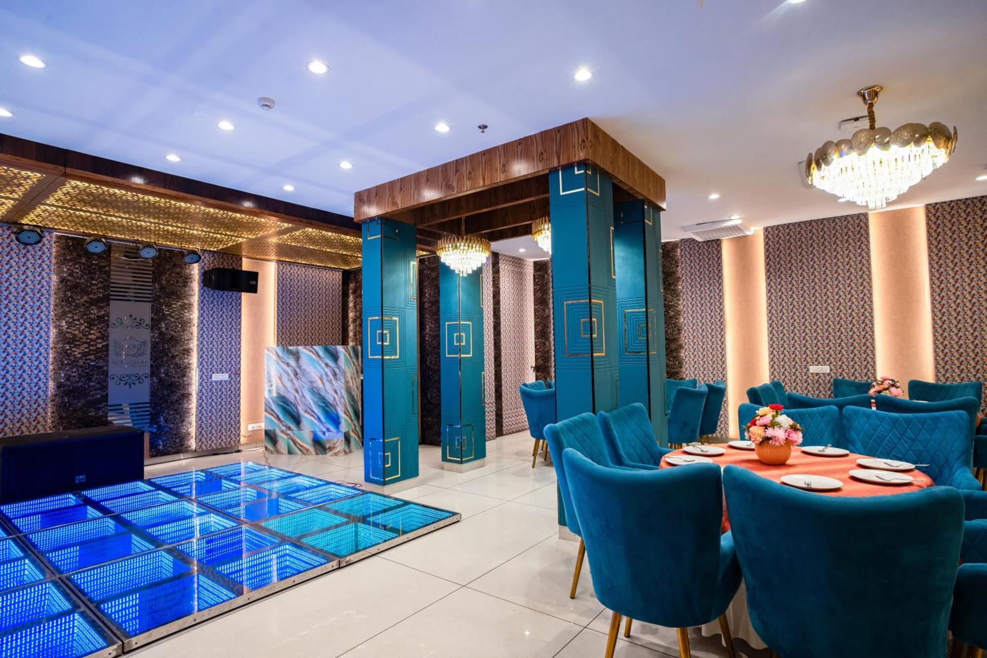 Mohali Acr Luxury Hotel מראה חיצוני תמונה